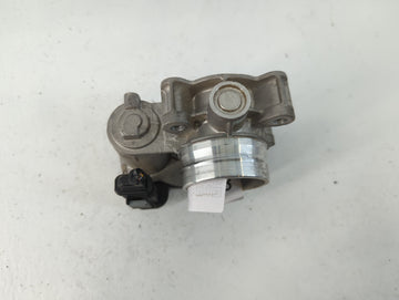 2016-2021 Chevrolet Malibu Throttle Body P/N:12671379AA Fits Fits 2016 2017 2018 2019 2020 2021 2022 OEM Used Auto Parts