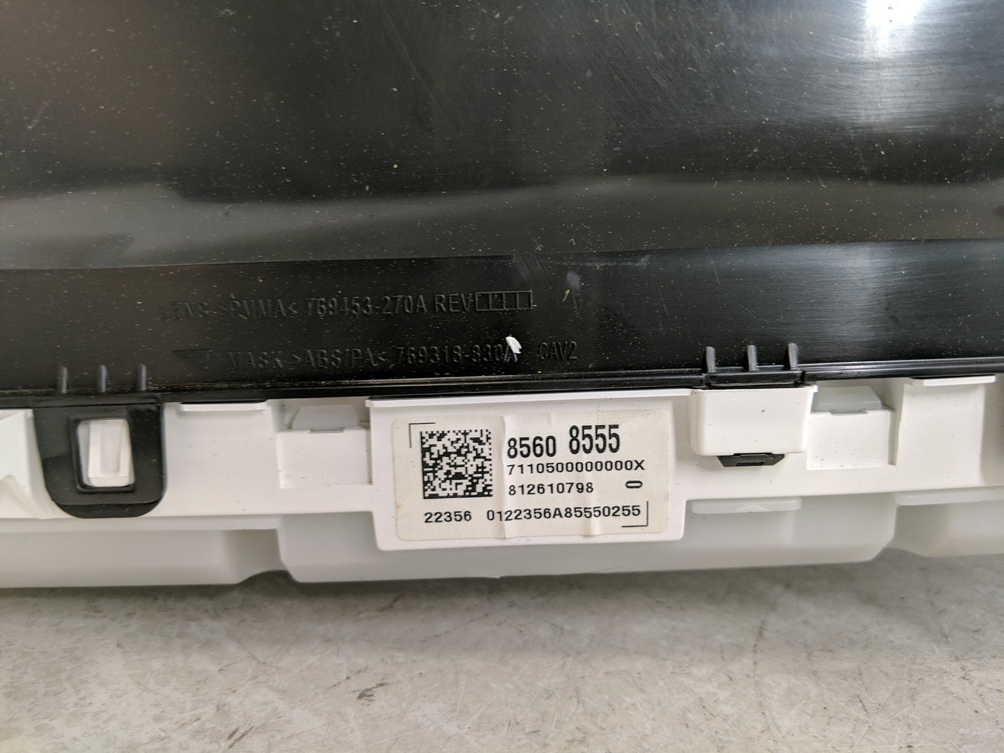 2022 Chevrolet Silverado 1500 Instrument Cluster Speedometer Gauges P/N:85608555 Fits OEM Used Auto Parts - Oemusedautoparts