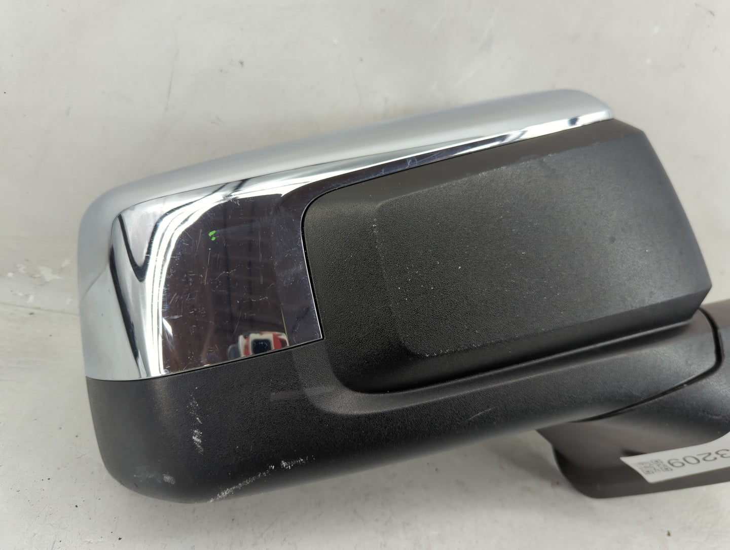 2019-2022 Chevrolet Silverado 1500 Passenger Side View Mirror - Right Door Mirror OEM Used - Oemusedautoparts1.com