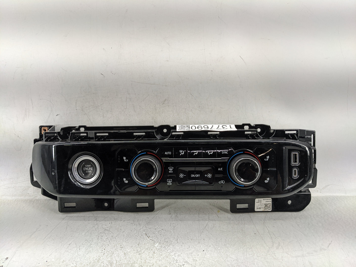 2023 Chevrolet Silverado 1500 Climate Control Module Temperature AC/Heater Replacement P/N:000235226 87840691 Fits OEM Used 