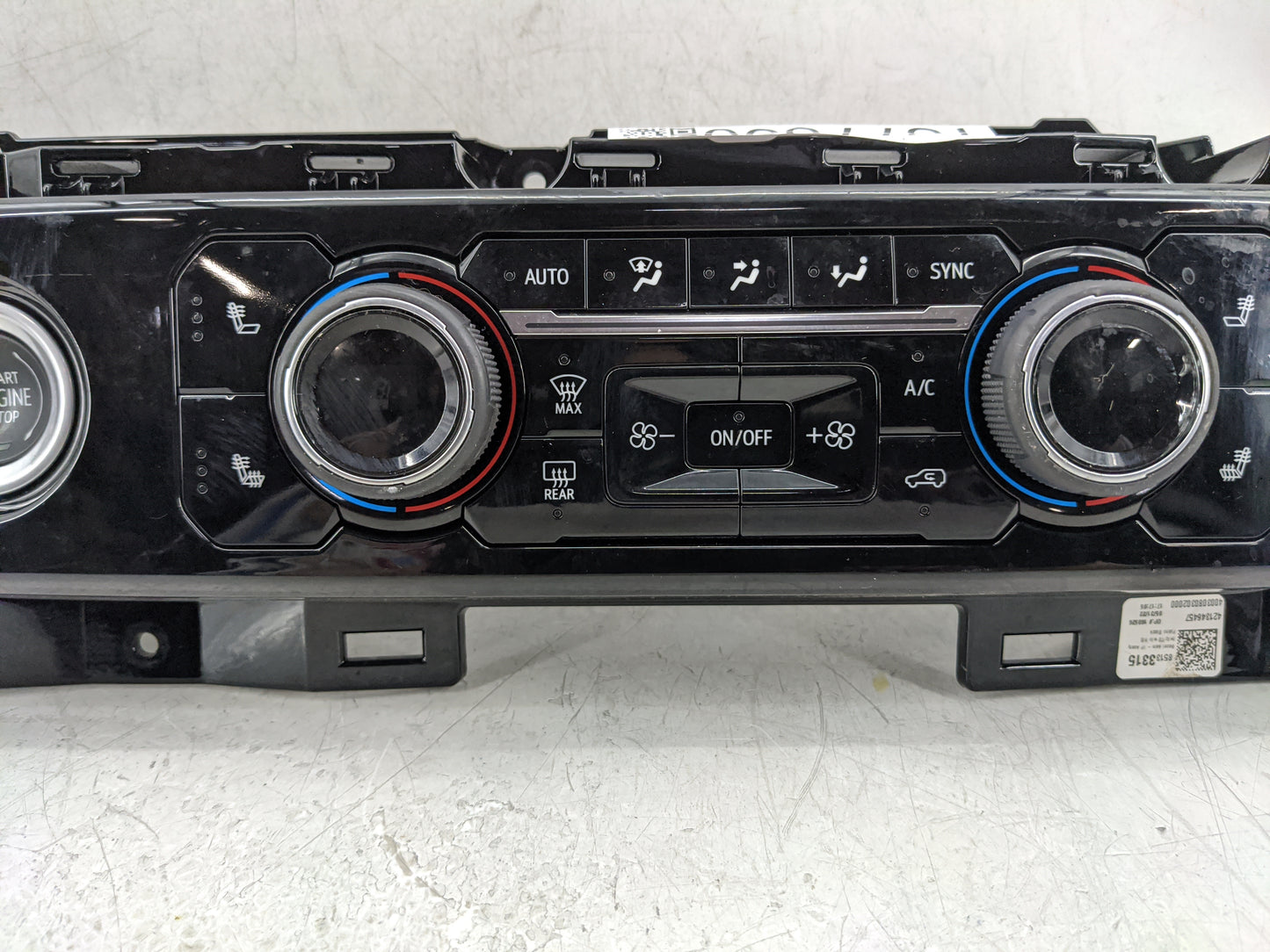 2023 Chevrolet Silverado 1500 Climate Control Module Temperature AC/Heater Replacement P/N:000235226 87840691 Fits OEM Used 