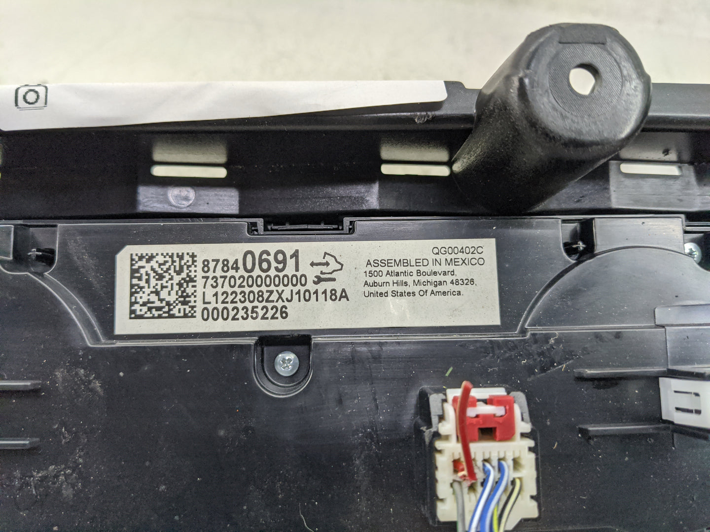 2023 Chevrolet Silverado 1500 Climate Control Module Temperature AC/Heater Replacement P/N:000235226 87840691 Fits OEM Used 