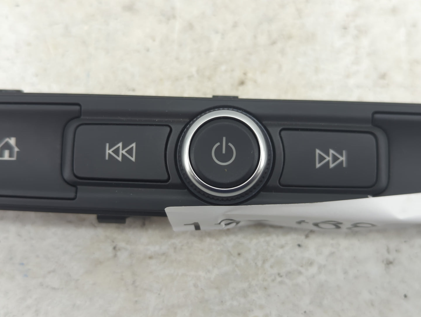 2023 Chevrolet Silverado 1500 Radio AM FM Cd Player Receiver Replacement P/N:84491775 Fits OEM Used Auto Parts - Oemusedauto