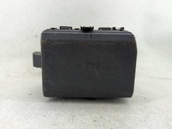 compare product 2022 Chevrolet Silverado 1500 Fusebox Fuse Box Panel Relay Module P/N:85655313 Fits OEM Used Auto Parts