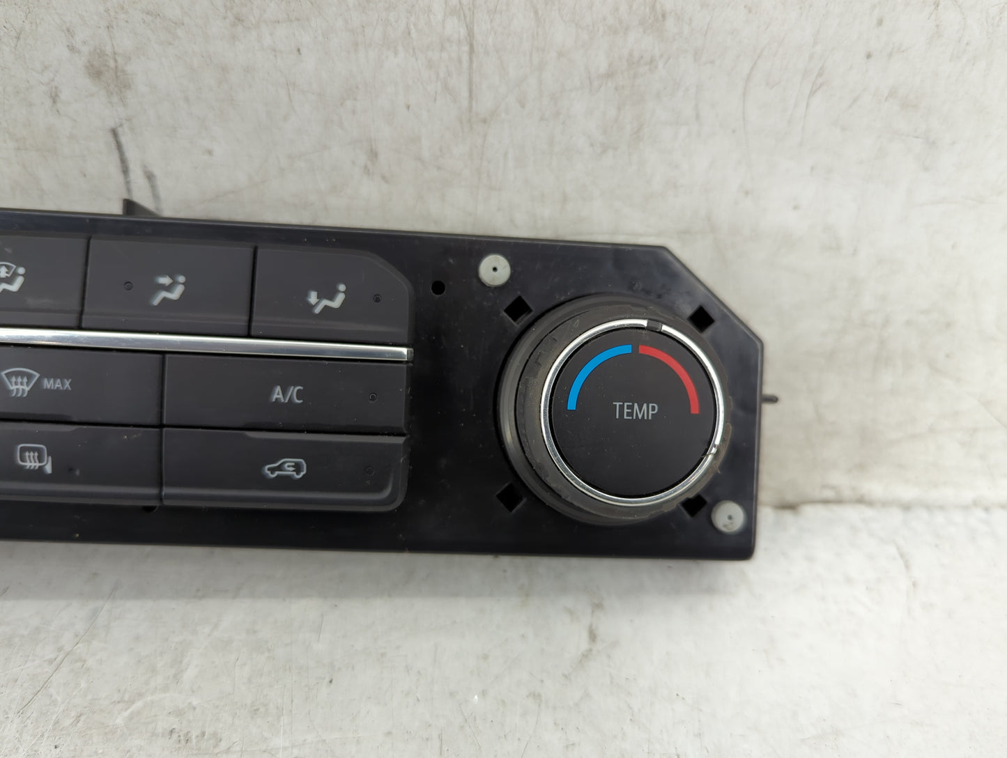 2023 Chevrolet Silverado 2500 Climate Control Module Temperature AC/Heater Replacement P/N:84542733 Fits Fits 2019 2020 2021