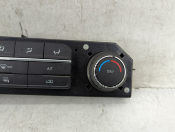 2023 Chevrolet Silverado 2500 Climate Control Module Temperature AC/Heater Replacement P/N:84542733 Fits Fits 2019 2020 2021 2022 OEM Used Auto Parts