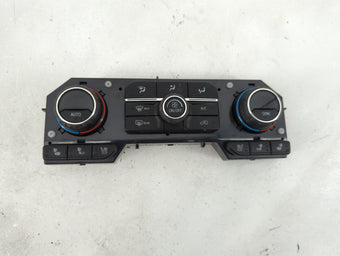 compare product 2023 Chevrolet Silverado 2500 Climate Control Module Temperature AC/Heater Replacement P/N:815372982 84692240 Fits Fits 2020 OEM Used Auto Parts