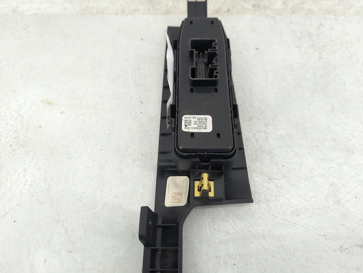 2023 Chevrolet Silverado 2500 Master Power Window Switch Replacement Driver Side Left P/N:84731704 Fits Fits 2019 2020 2021 