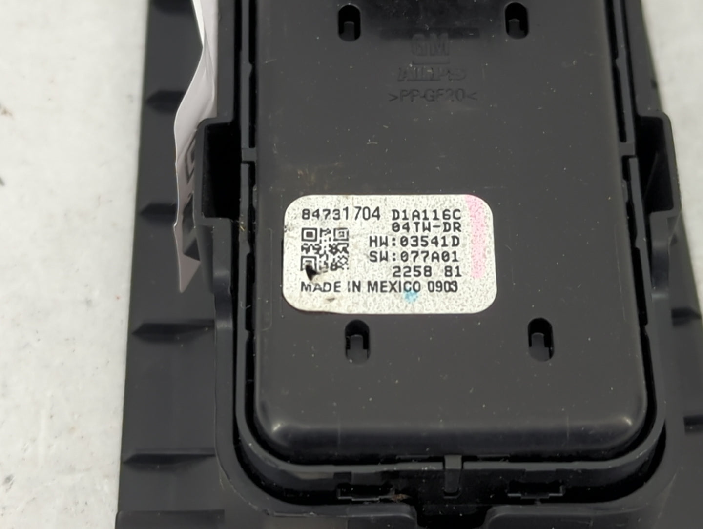 2023 Chevrolet Silverado 2500 Master Power Window Switch Replacement Driver Side Left P/N:84731704 Fits Fits 2019 2020 2021 