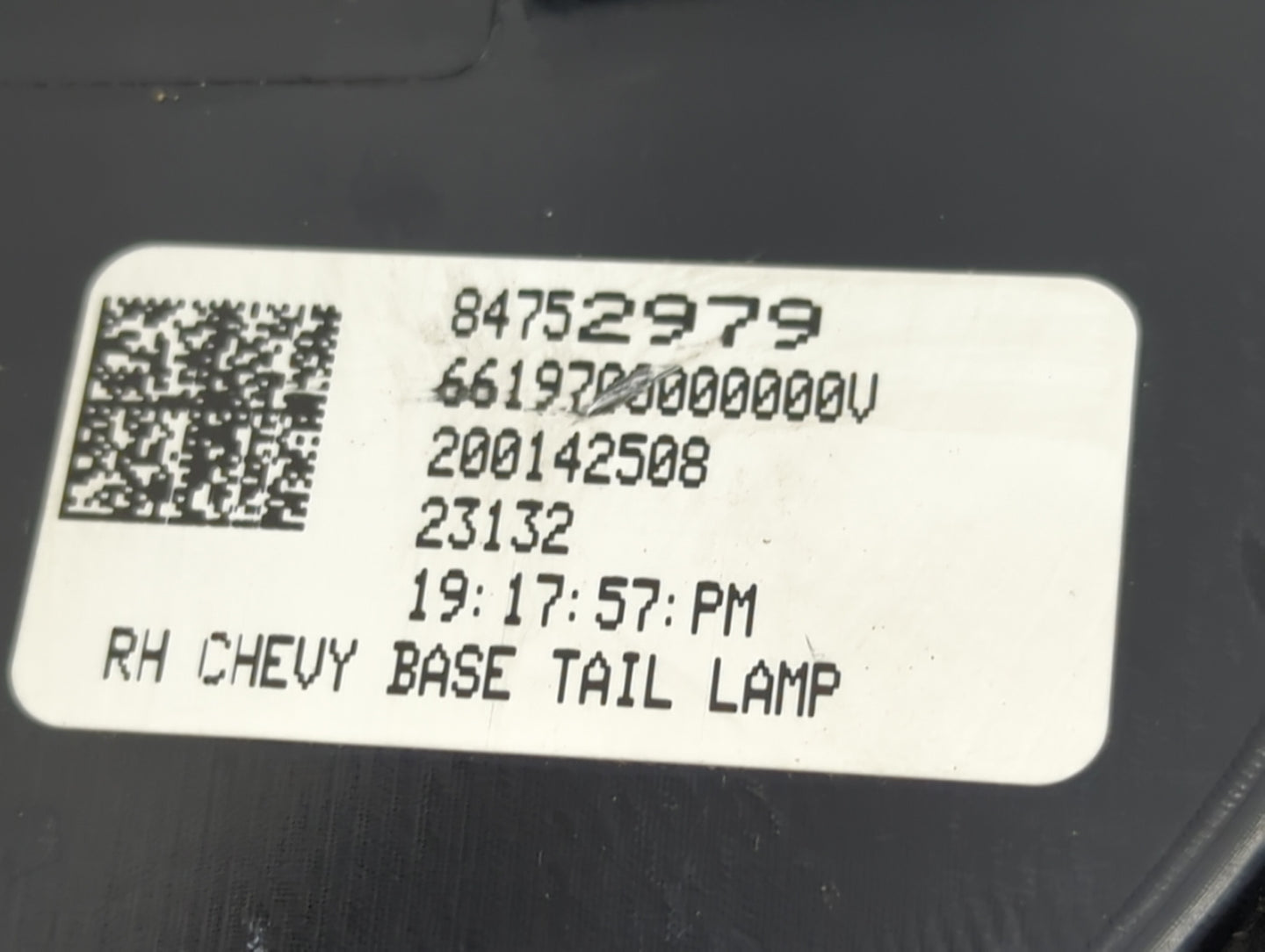 2023 Chevrolet Silverado 2500 Tail Light Assembly Passenger Right OEM P/N:84752979 Fits OEM Used Auto Parts - Oemusedautopar