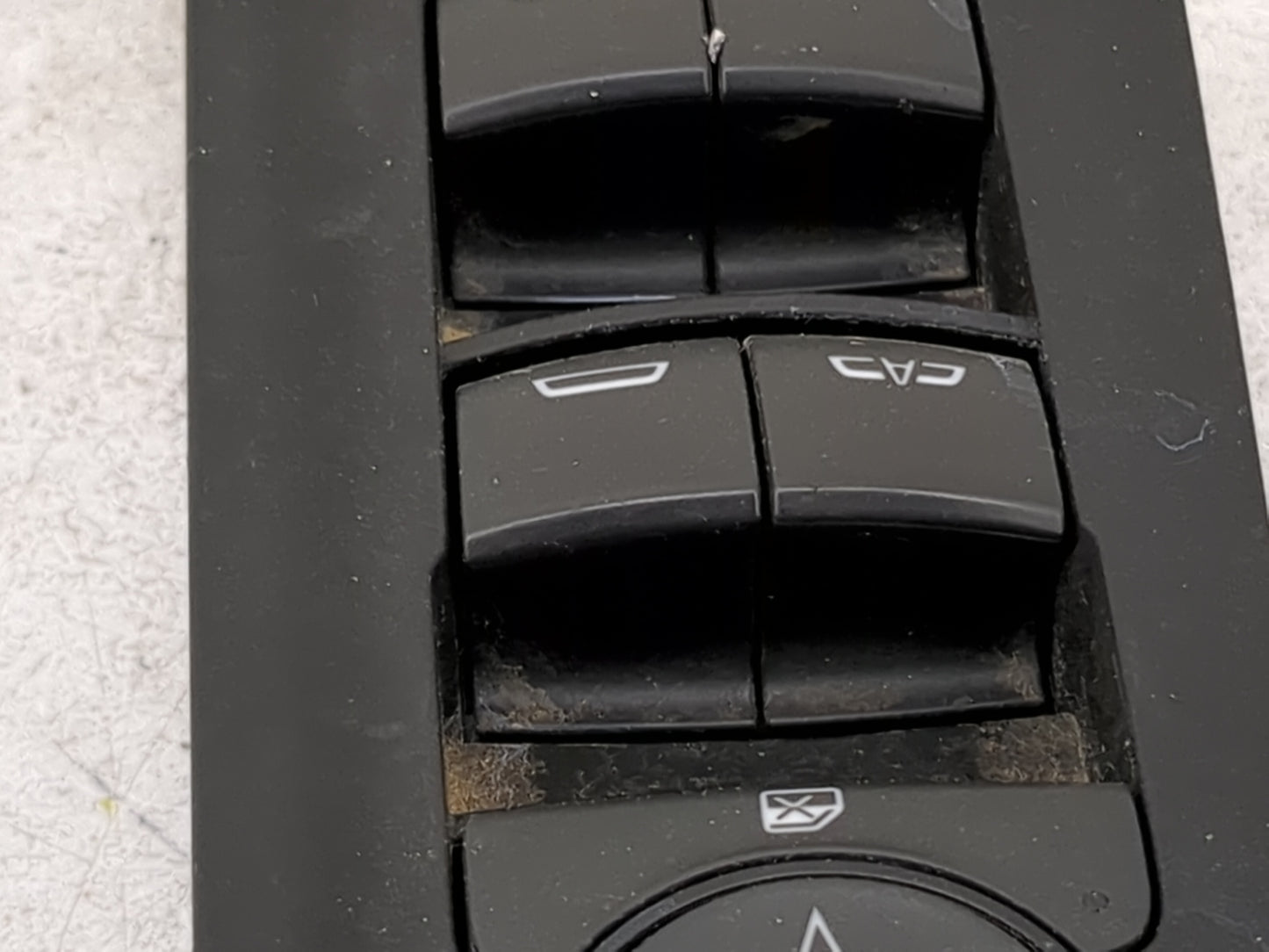 2023 Chevrolet Silverado 2500 Master Power Window Switch Replacement Driver Side Left P/N:84699725 D1A231A Fits OEM Used Aut