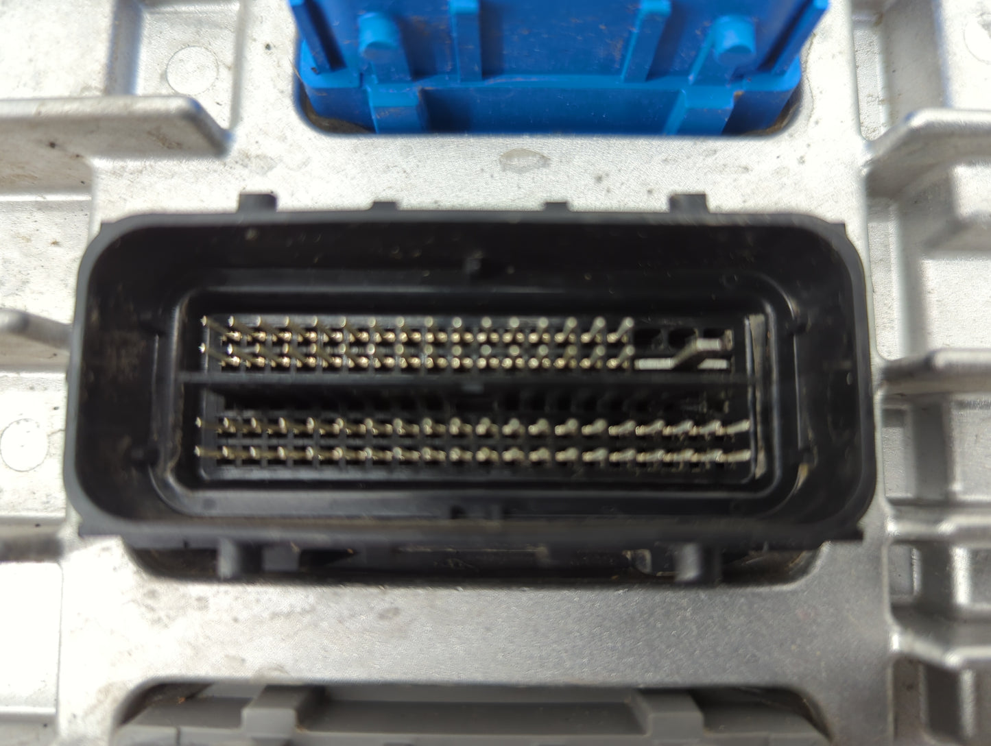 2021-2022 Chevrolet Tahoe PCM Engine Control Computer ECU ECM PCU OEM P/N:12705320 12719704 Fits Fits 2021 2022 OEM Used Aut