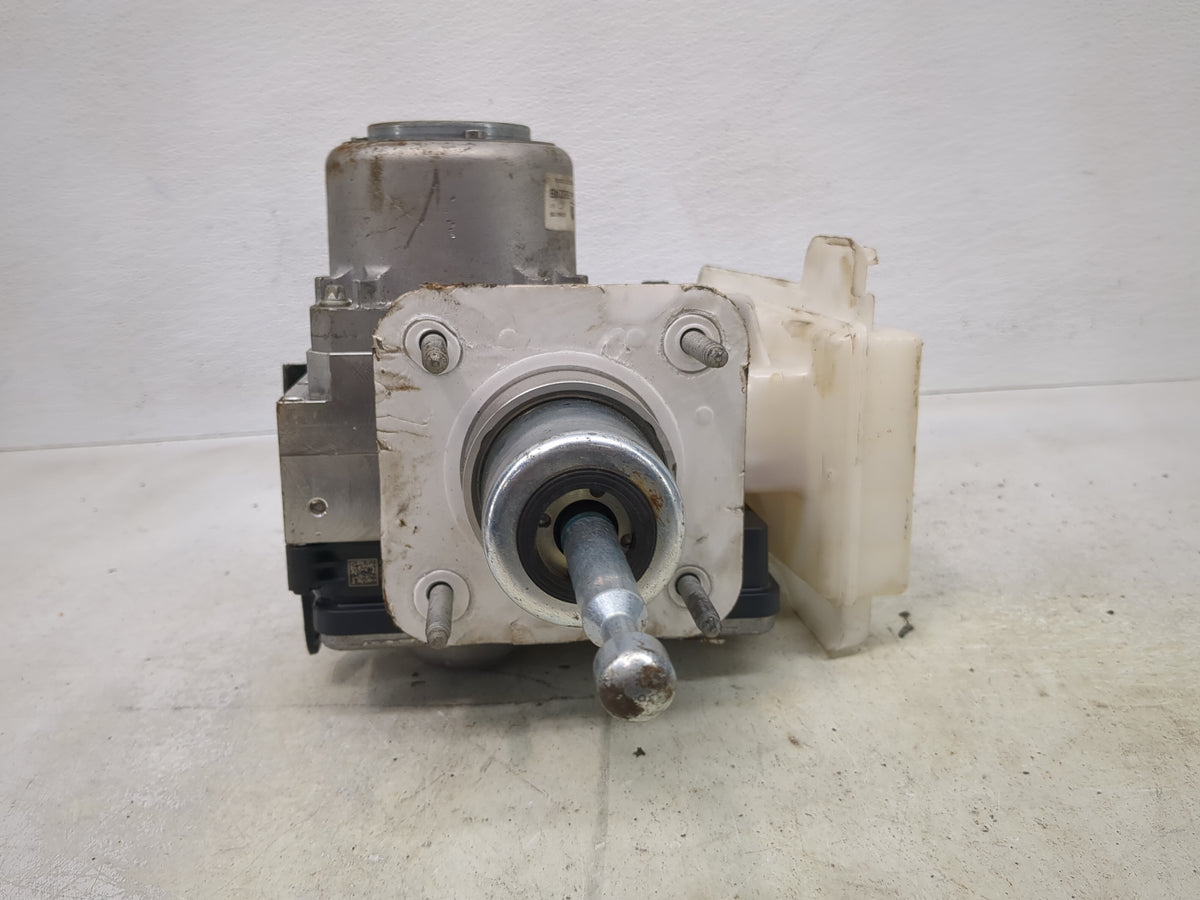 2023 Chevrolet Tahoe Anti-Lock Brake ABS Pump Module Actuator OEM P/N:68274142AC SEQ01748530, A014U202, TMBOL2571L0936 Fits 