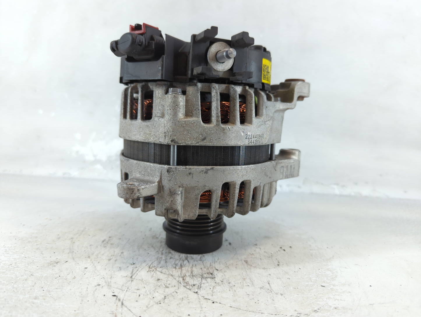 2021-2022 Chevrolet Trailblazer Alternator Replacement Generator Charging Assembly Engine OEM P/N:42798617 Fits OEM Used Aut