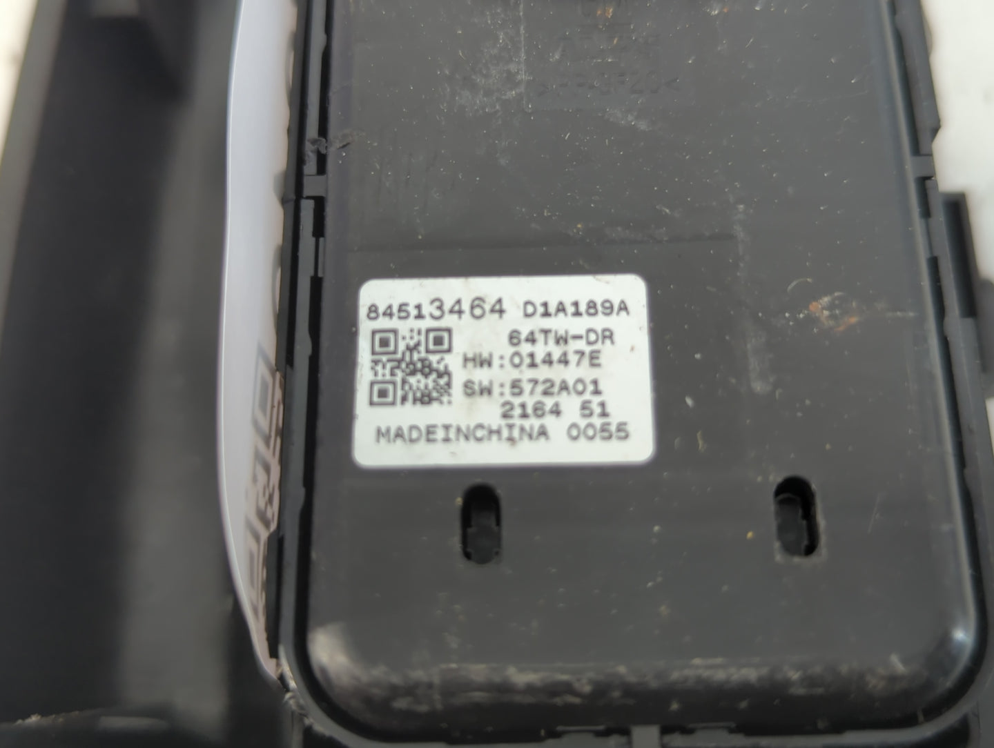 2021-2022 Chevrolet Trailblazer Master Power Window Switch Replacement Driver Side Left P/N:84513464 Fits OEM Used Auto Part