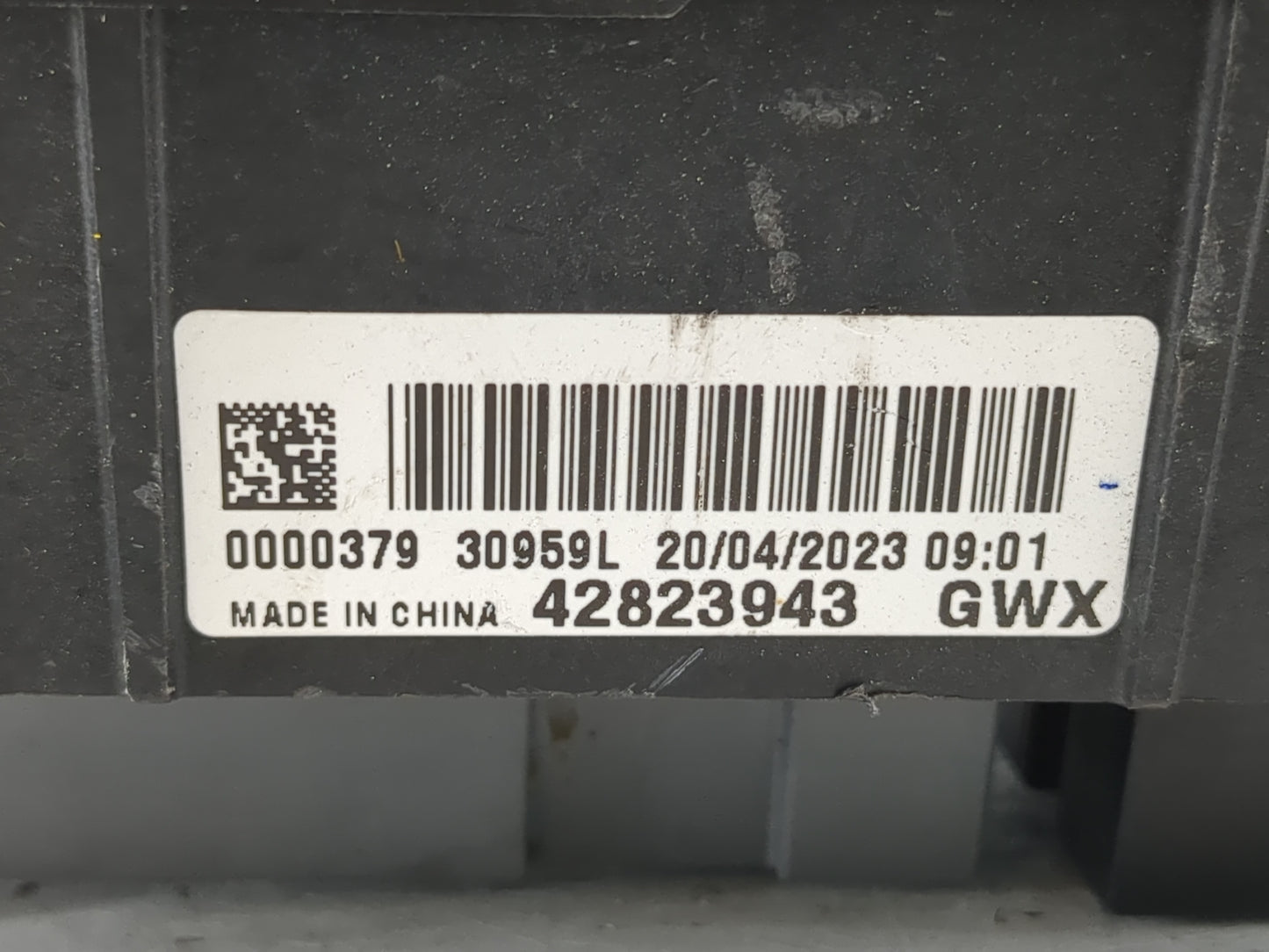 2023 Chevrolet Trailblazer Fusebox Fuse Box Panel Relay Module P/N:42823943 Fits OEM Used Auto Parts - Oemusedautoparts1.com