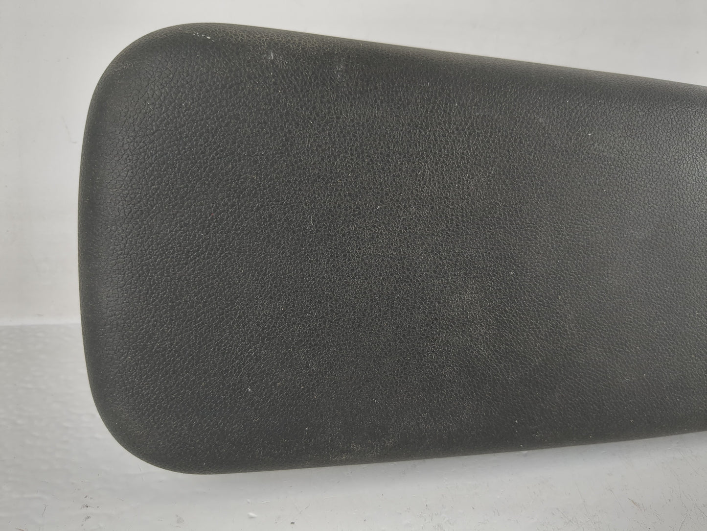 2021-2022 Chevrolet Trailblazer Center Console Armrest Cover Lid Fits Fits 2021 2022 OEM Used Auto Parts - Oemusedautoparts1