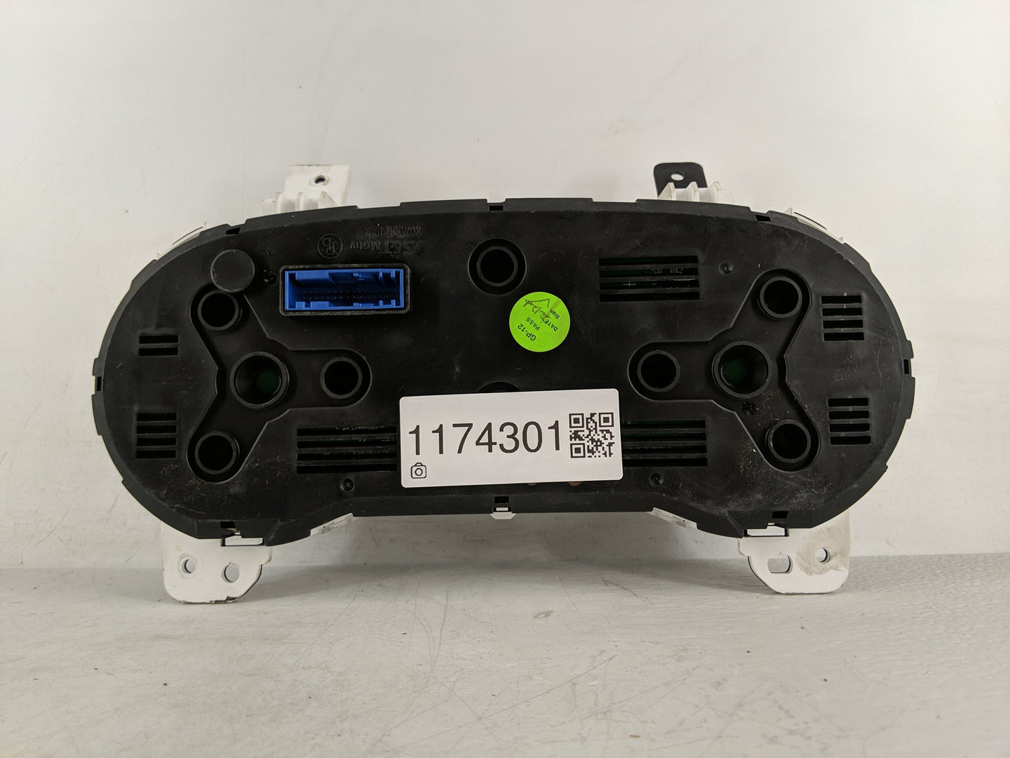 2023 Chevrolet Trailblazer Instrument Cluster Speedometer Gauges P/N:60007935 Fits OEM Used Auto Parts - Oemusedautoparts1.c