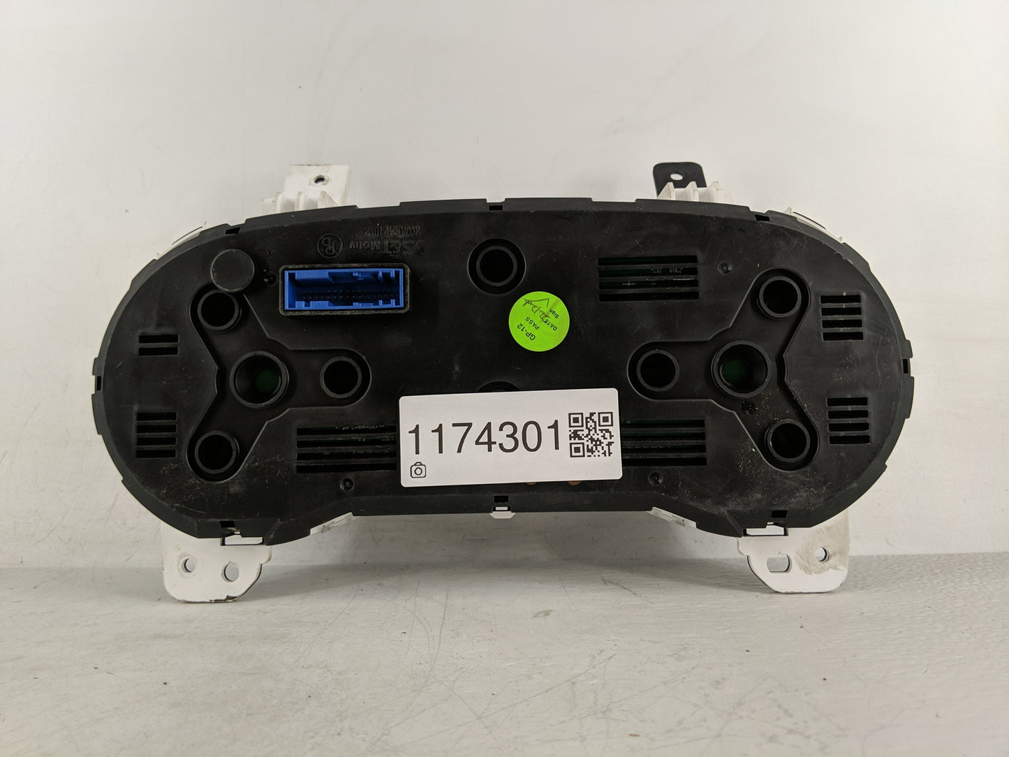 2023 Chevrolet Trailblazer Instrument Cluster Speedometer Gauges P/N:60007935 Fits OEM Used Auto Parts - Oemusedautoparts1.c
