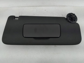 2021-2022 Chevrolet Trailblazer Sun Visor Shade Replacement Passenger Right Mirror Fits Fits 2021 2022 OEM Used Auto Parts