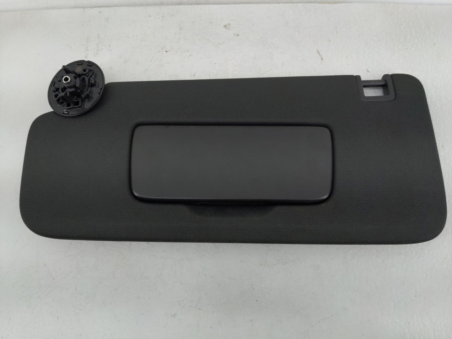 2021-2022 Chevrolet Trailblazer Sun Visor Shade Replacement Driver Left Mirror Fits Fits 2021 2022 OEM Used Auto Parts - Oem