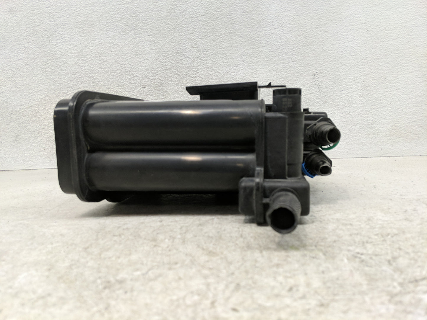 2023 Chevrolet Trailblazer Fuel Vapor Charcoal Canister - Oemusedautoparts1.com
