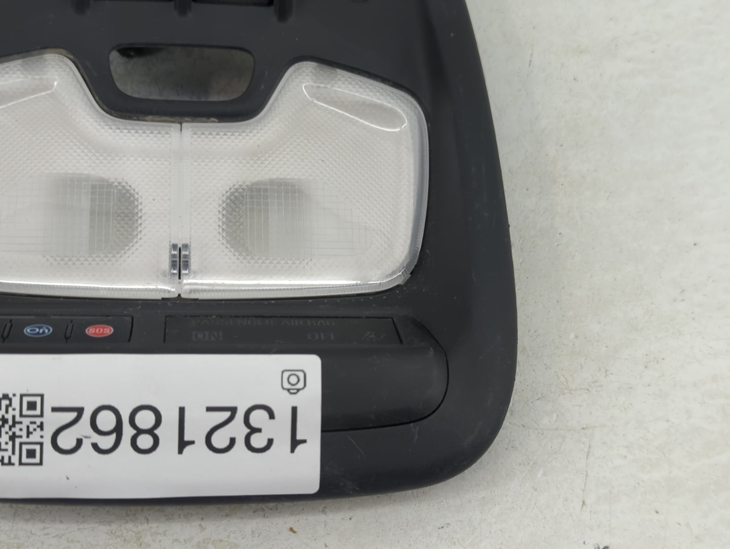 2023 Chevrolet Trailblazer Overhead Roof Console - Oemusedautoparts1.com