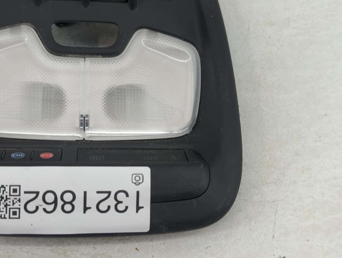2023 Chevrolet Trailblazer Overhead Roof Console - Oemusedautoparts1.com