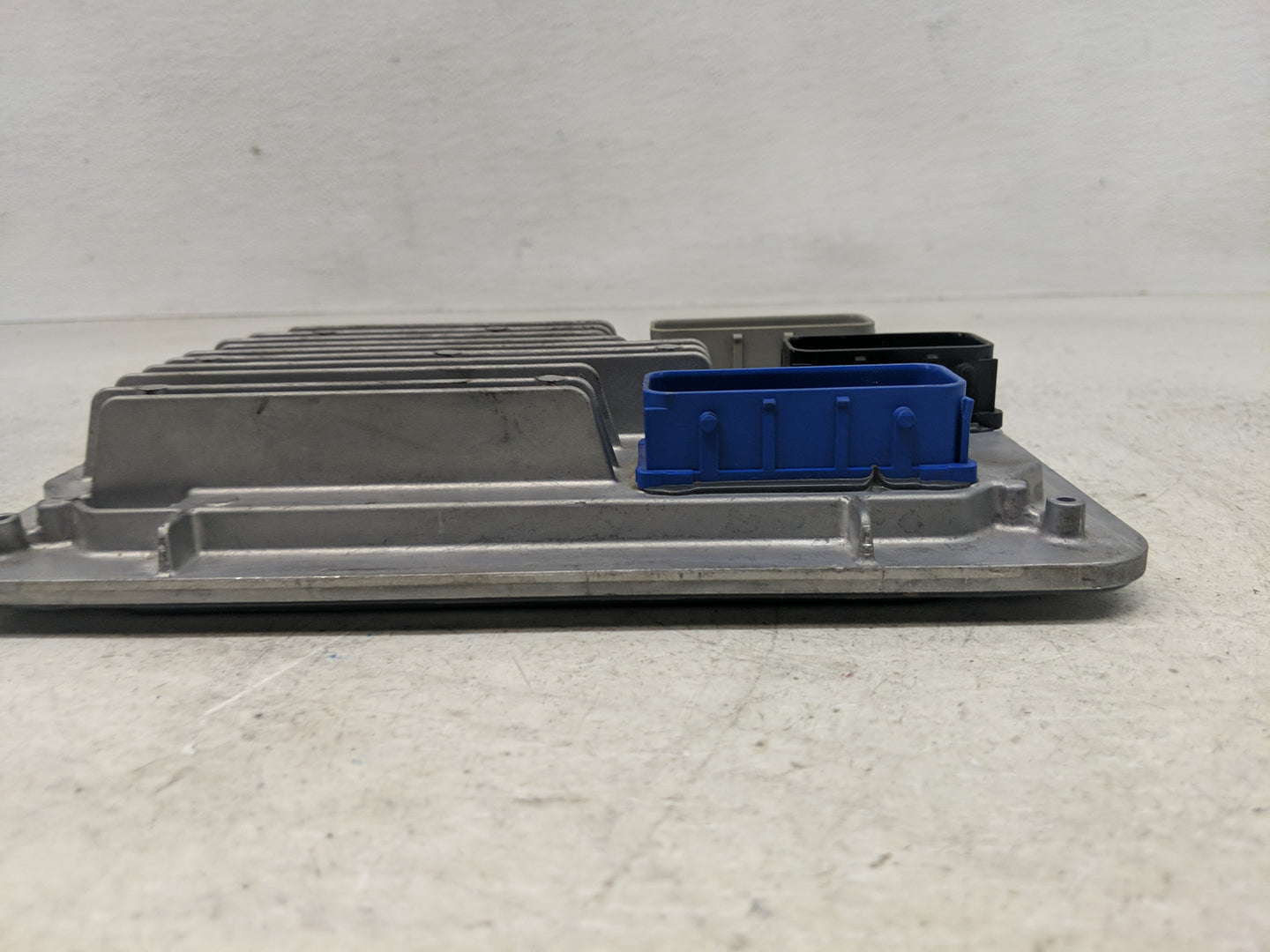 2021-2022 Chevrolet Trailblazer Transmission Control Module Tcu Tcm - Oemusedautoparts1.com