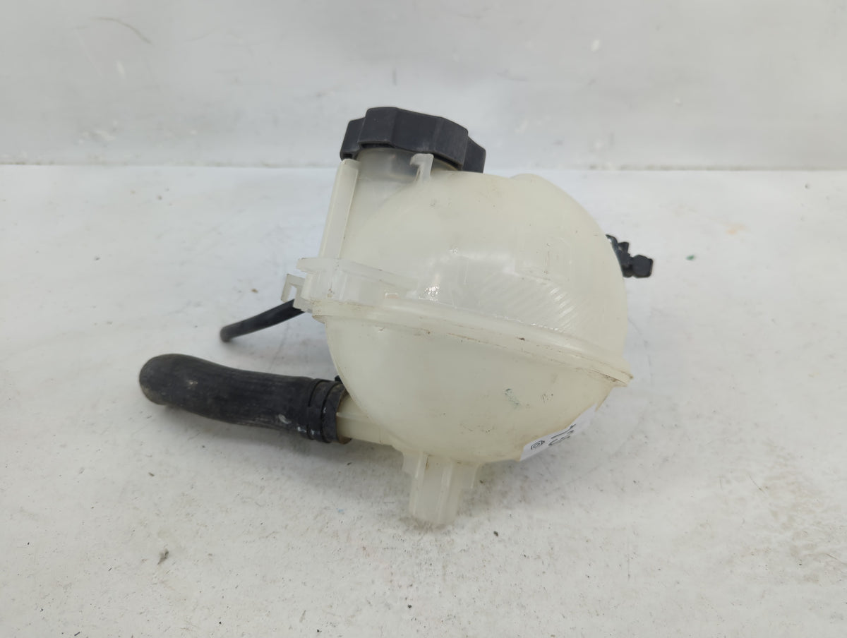 2021 Trailblazer Radiator Coolant Overflow Expansion Tank Bottle - Oemusedautoparts1.com