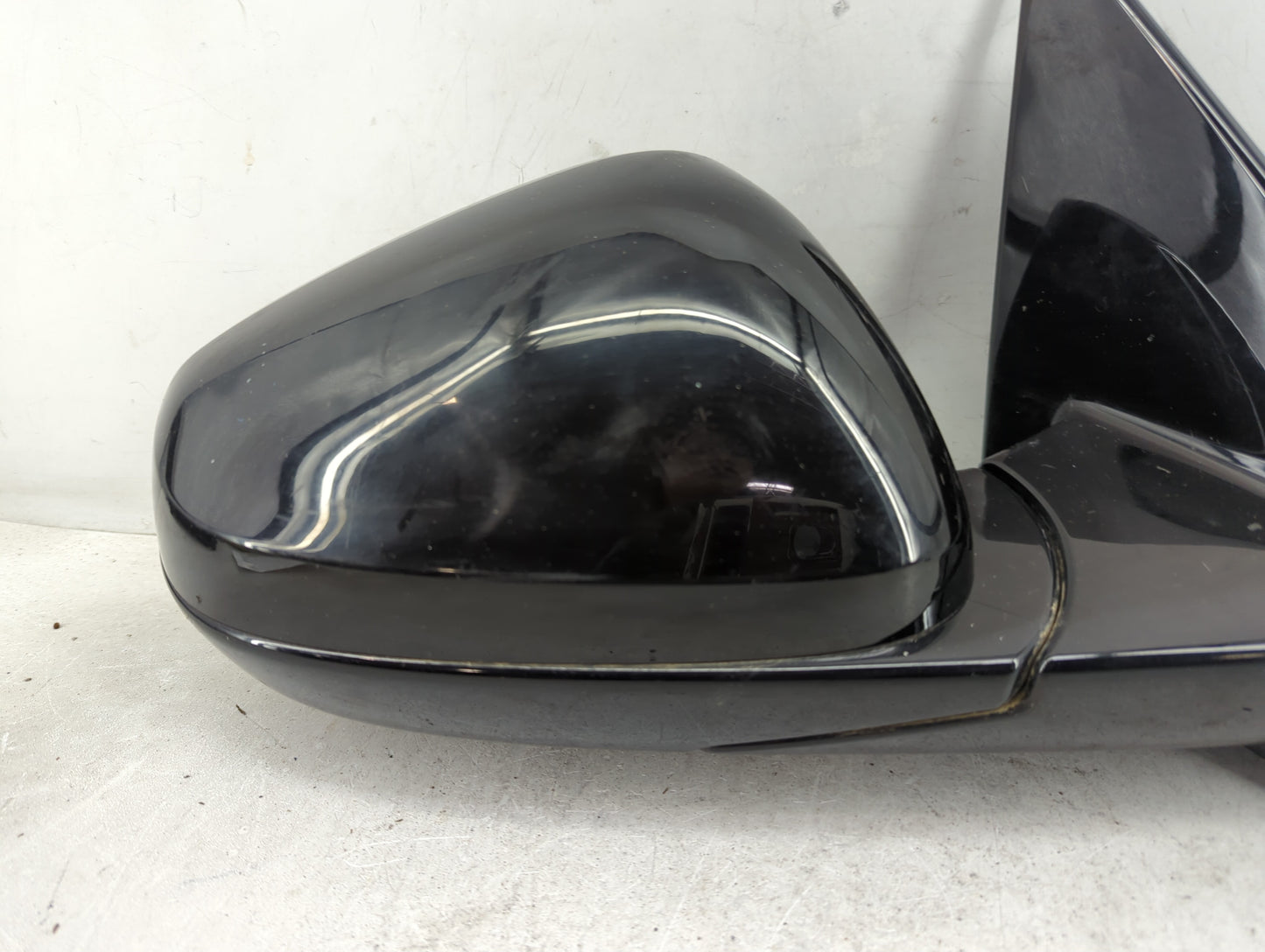 2021-2022 Chevrolet Trailblazer Passenger Side View Mirror - Right Door Mirror OEM Used - Oemusedautoparts1.com