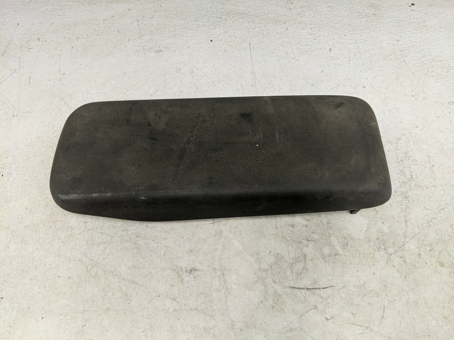 2023 Chevrolet Trailblazer Center Console Armrest Cover Lid Fits OEM Used Auto Parts - Oemusedautoparts1.com