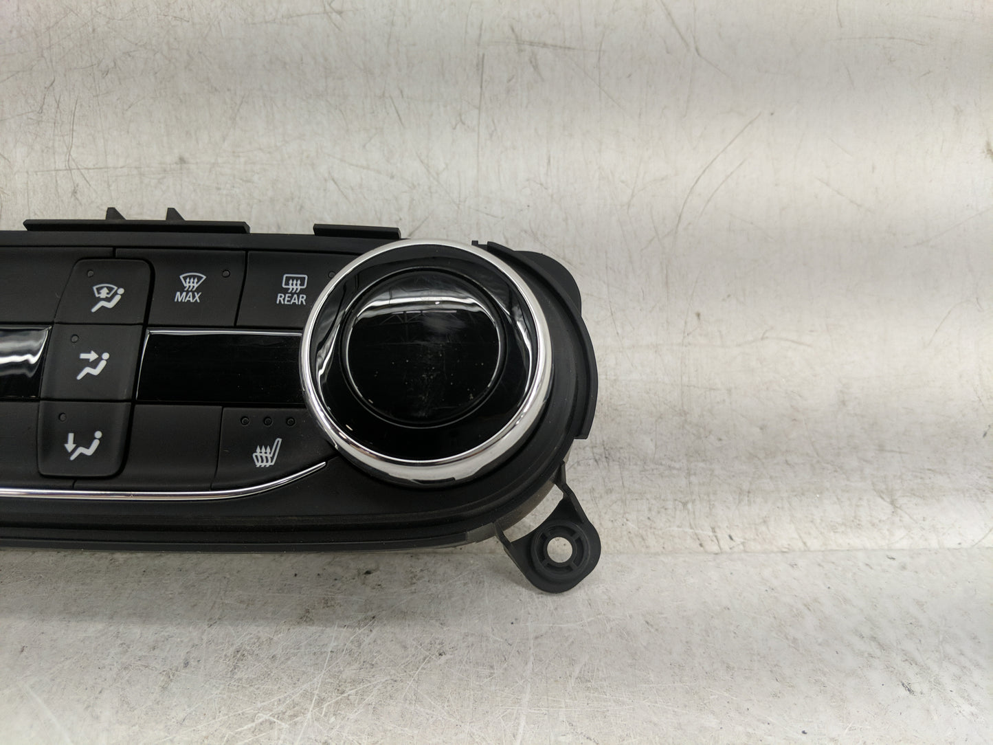 2023 Chevrolet Trailblazer Climate Control Module Temperature AC/Heater Replacement P/N:42775574 7370200000000X, 545290509 F