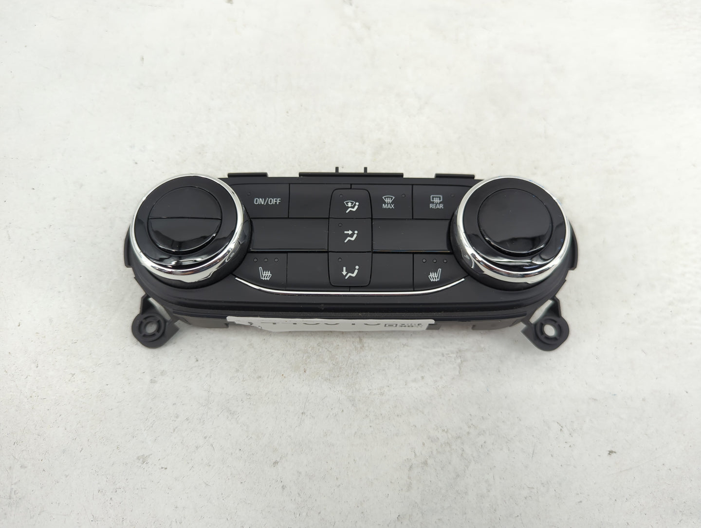 2021-2022 Chevrolet Trailblazer Climate Control Module Temperature AC/Heater Replacement P/N:42775574 7370200000000X Fits OE