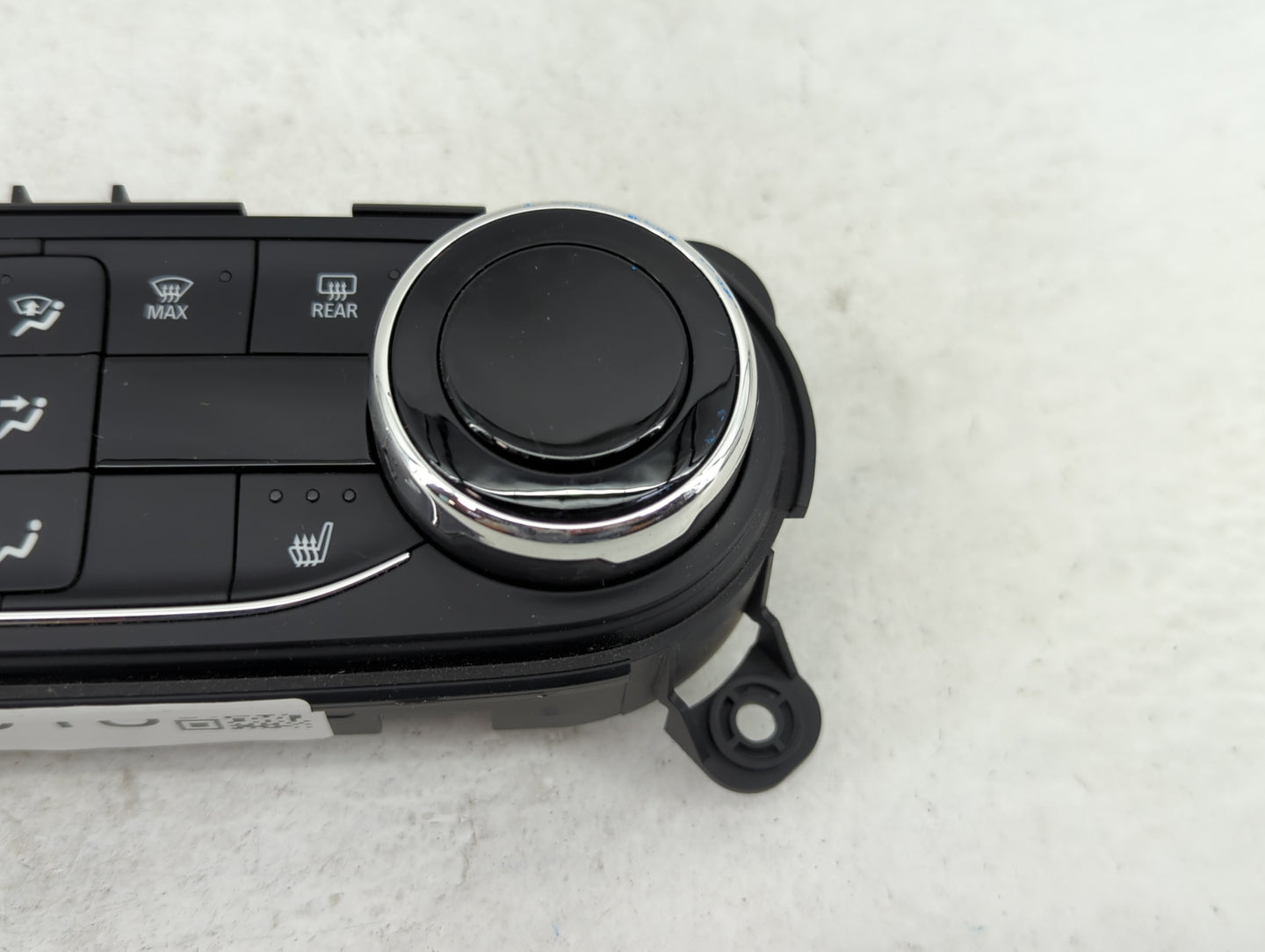 2021-2022 Chevrolet Trailblazer Climate Control Module Temperature AC/Heater Replacement P/N:42775574 7370200000000X Fits OE