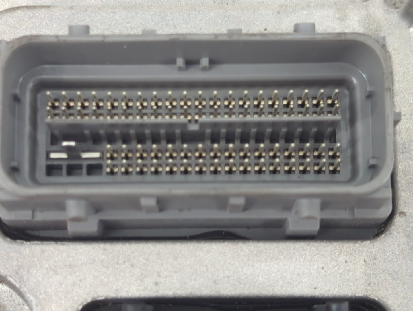 2021-2022 Chevrolet Trailblazer PCM Engine Control Computer ECU ECM PCU OEM P/N:12728245 12719250 Fits Fits 2020 2021 2022 O
