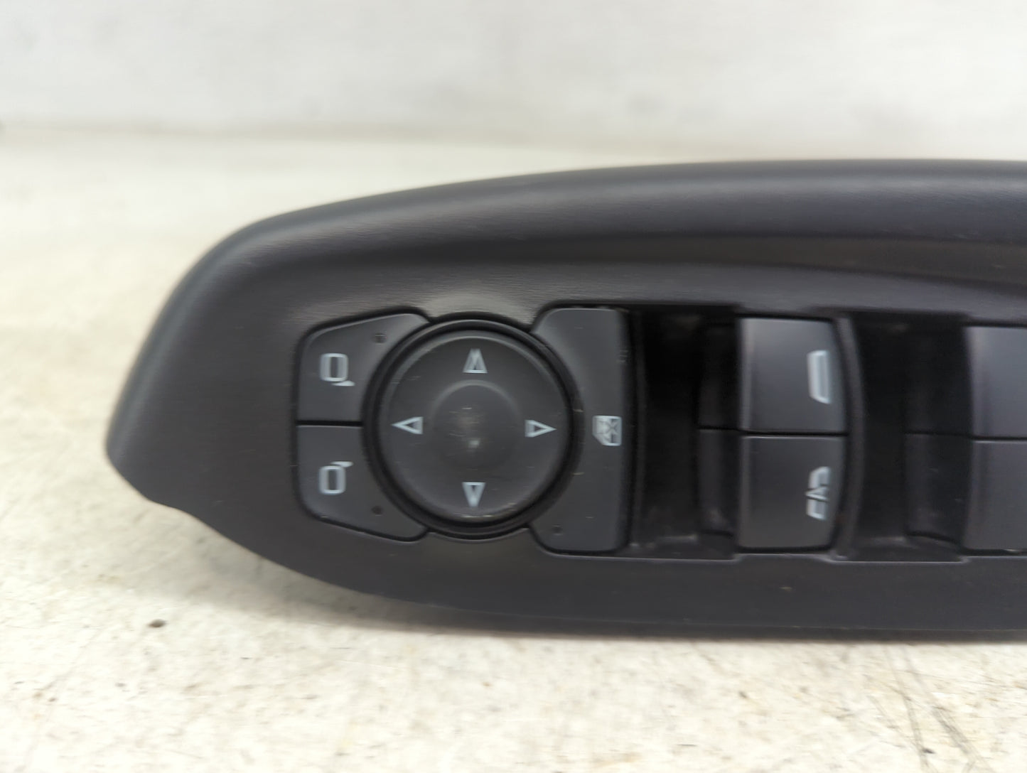 2021-2022 Chevrolet Trailblazer Master Power Window Switch Replacement Driver Side Left Fits OEM Used Auto Parts - Oemusedau