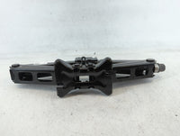 2023 Chevrolet Trailblazer Spare Scissor Car Jack Black - Oemusedautoparts1.com