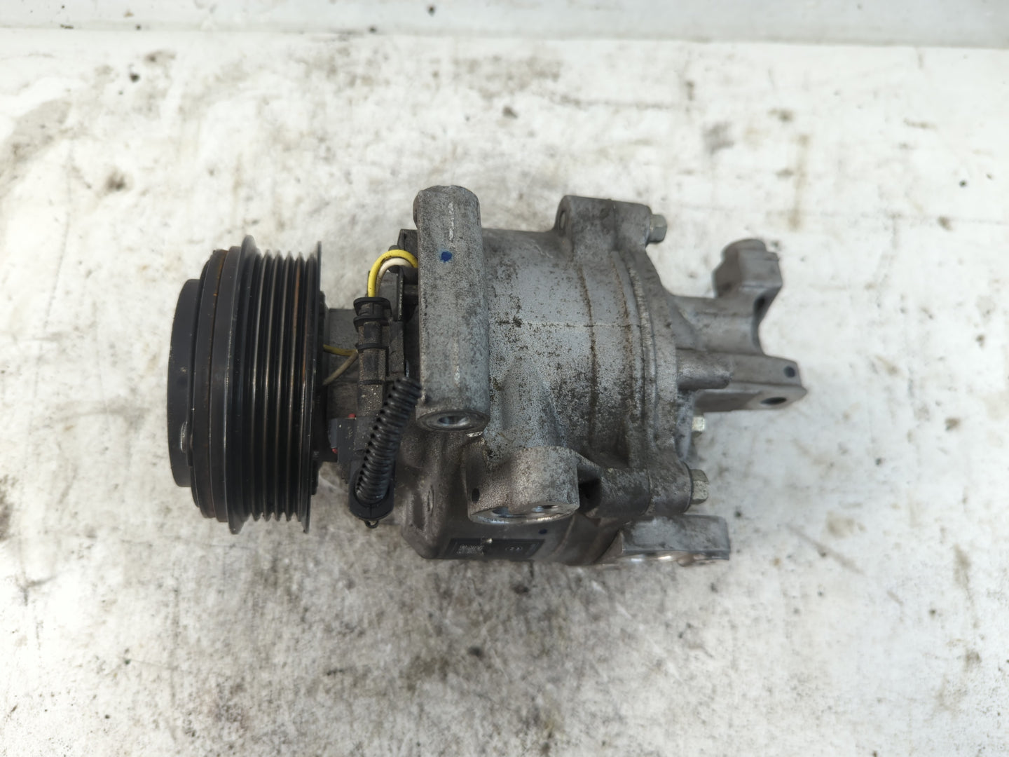 2021-2022 Chevrolet Trailblazer Air Conditioning A/c Ac Compressor Oem - Oemusedautoparts1.com