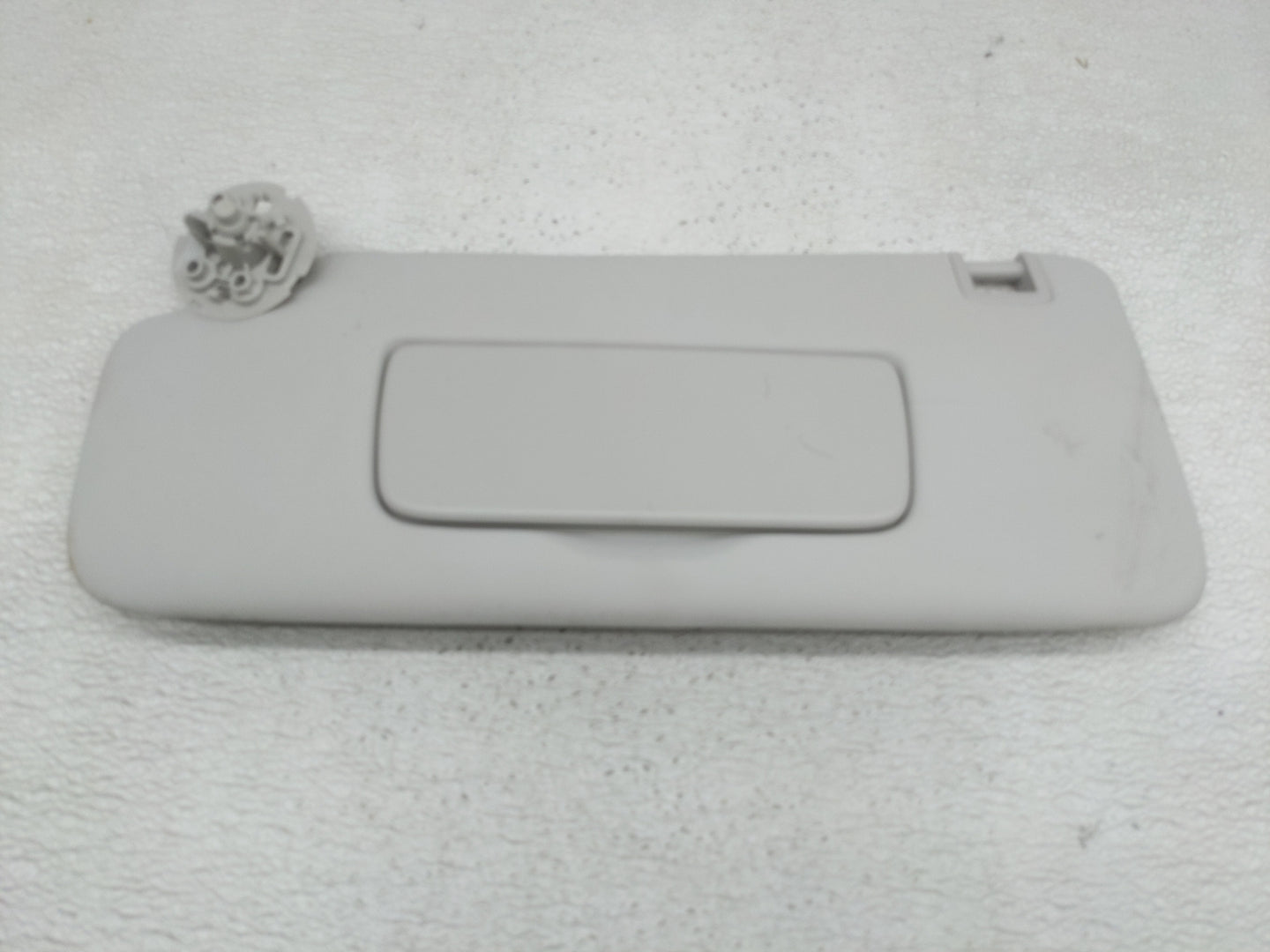2023 Chevrolet Trail Blazer Sun Visor Shade Replacement Driver Left Mirror Fits OEM Used Auto Parts - Oemusedautoparts1.com