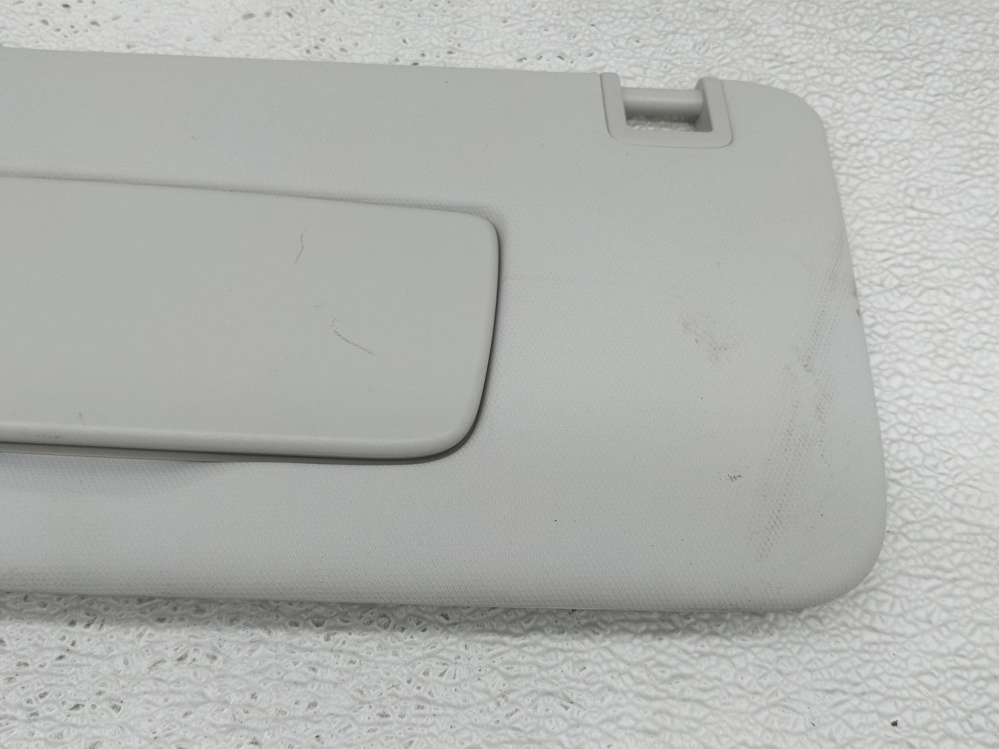 2023 Chevrolet Trail Blazer Sun Visor Shade Replacement Driver Left Mirror Fits OEM Used Auto Parts - Oemusedautoparts1.com