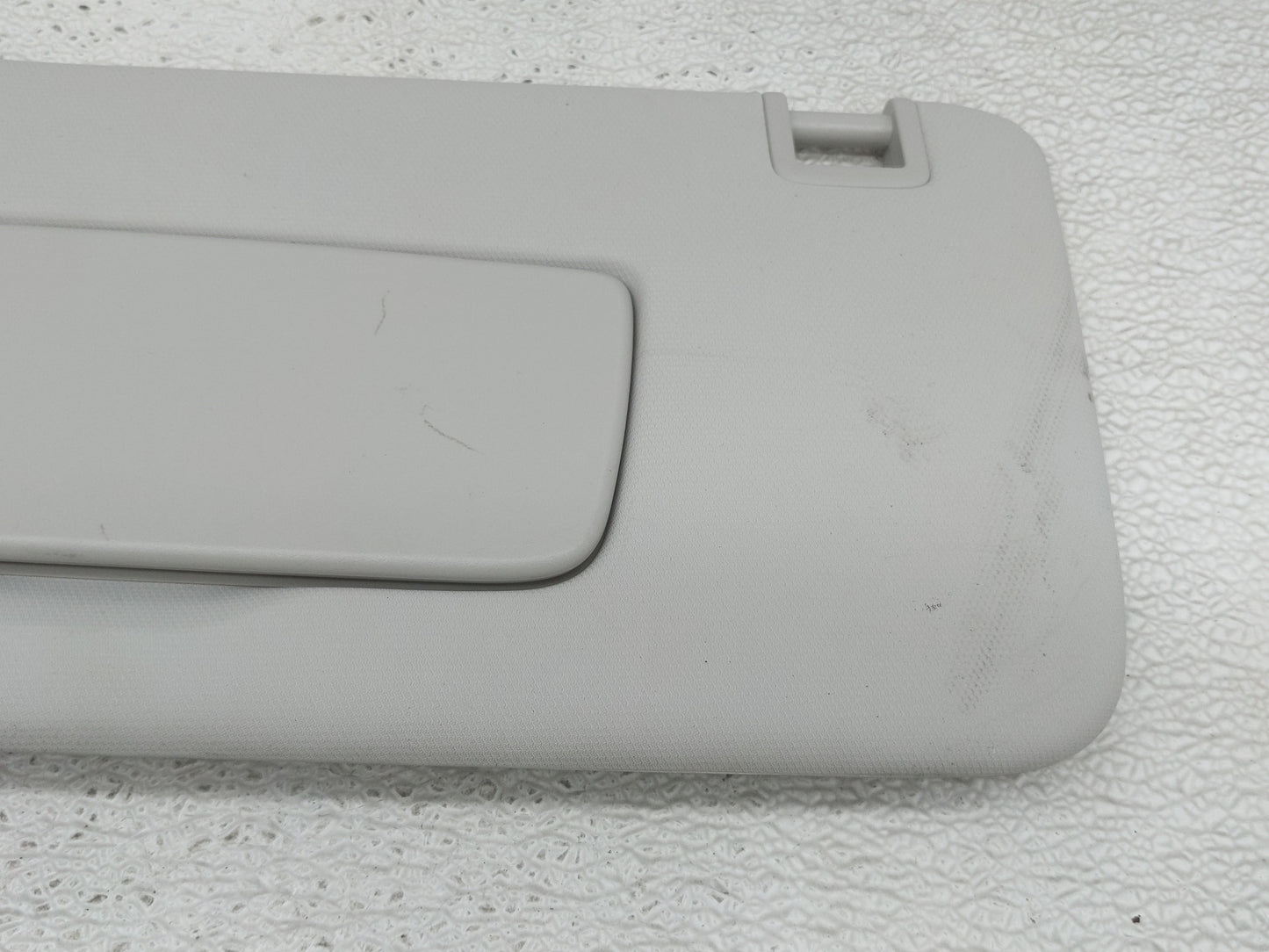 2023 Chevrolet Trail Blazer Sun Visor Shade Replacement Driver Left Mirror Fits OEM Used Auto Parts - Oemusedautoparts1.com