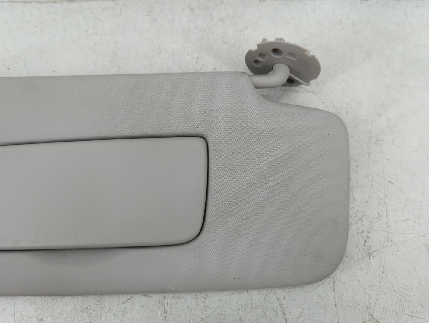 2023 Chevrolet Trail Blazer Sun Visor Shade Replacement Passenger Right Mirror Fits OEM Used Auto Parts - Oemusedautoparts1.