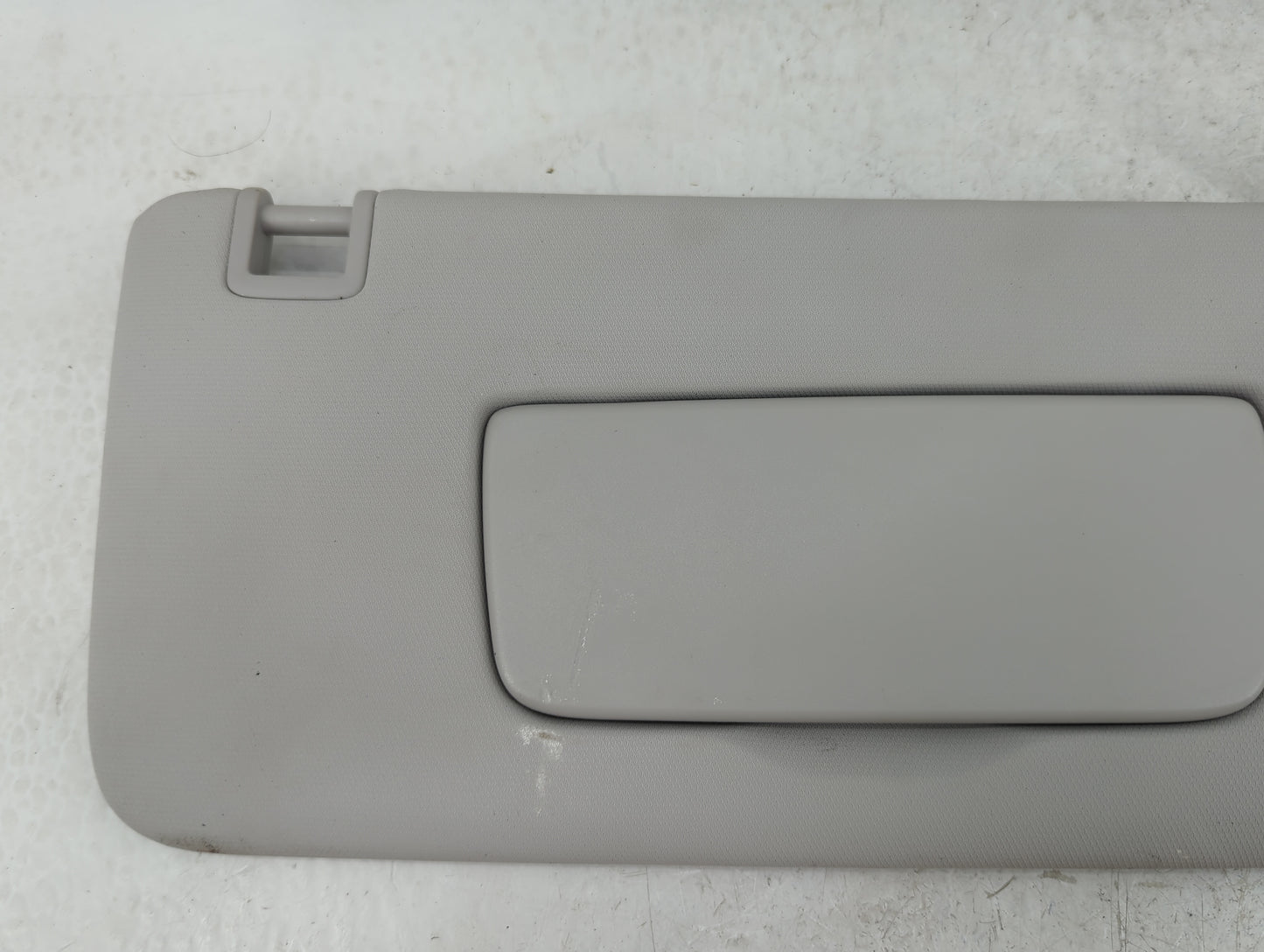 2023 Chevrolet Trail Blazer Sun Visor Shade Replacement Passenger Right Mirror Fits OEM Used Auto Parts - Oemusedautoparts1.