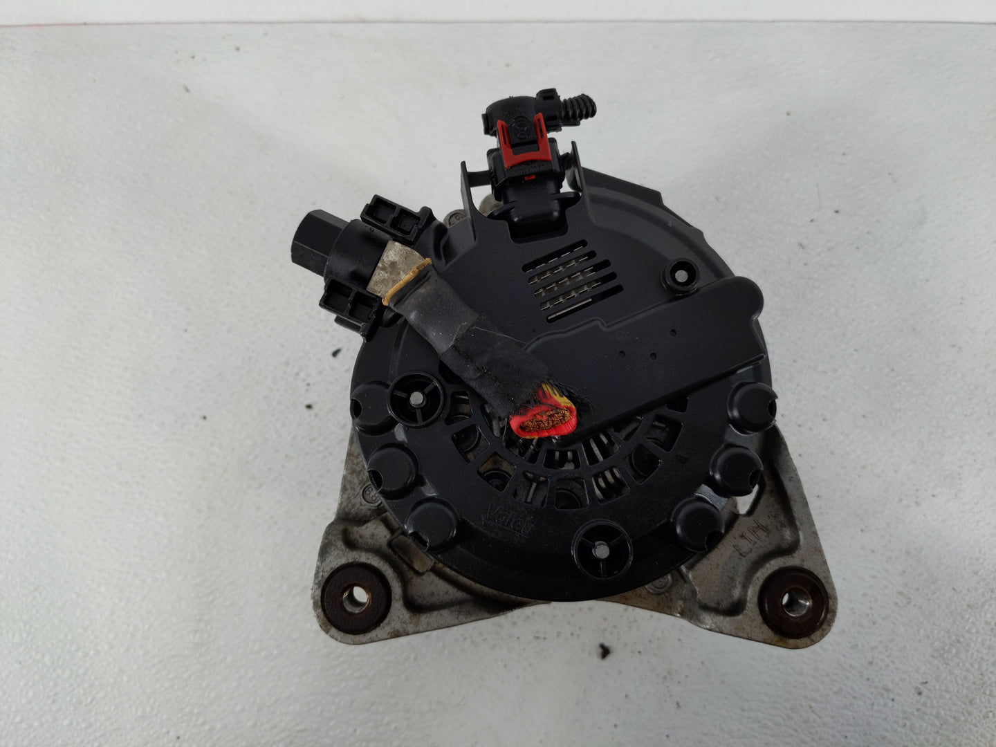 2023 Chevrolet Trail Blazer Alternator Replacement Generator Charging Assembly Engine OEM Fits Fits 2020 2021 2022 OEM Used 