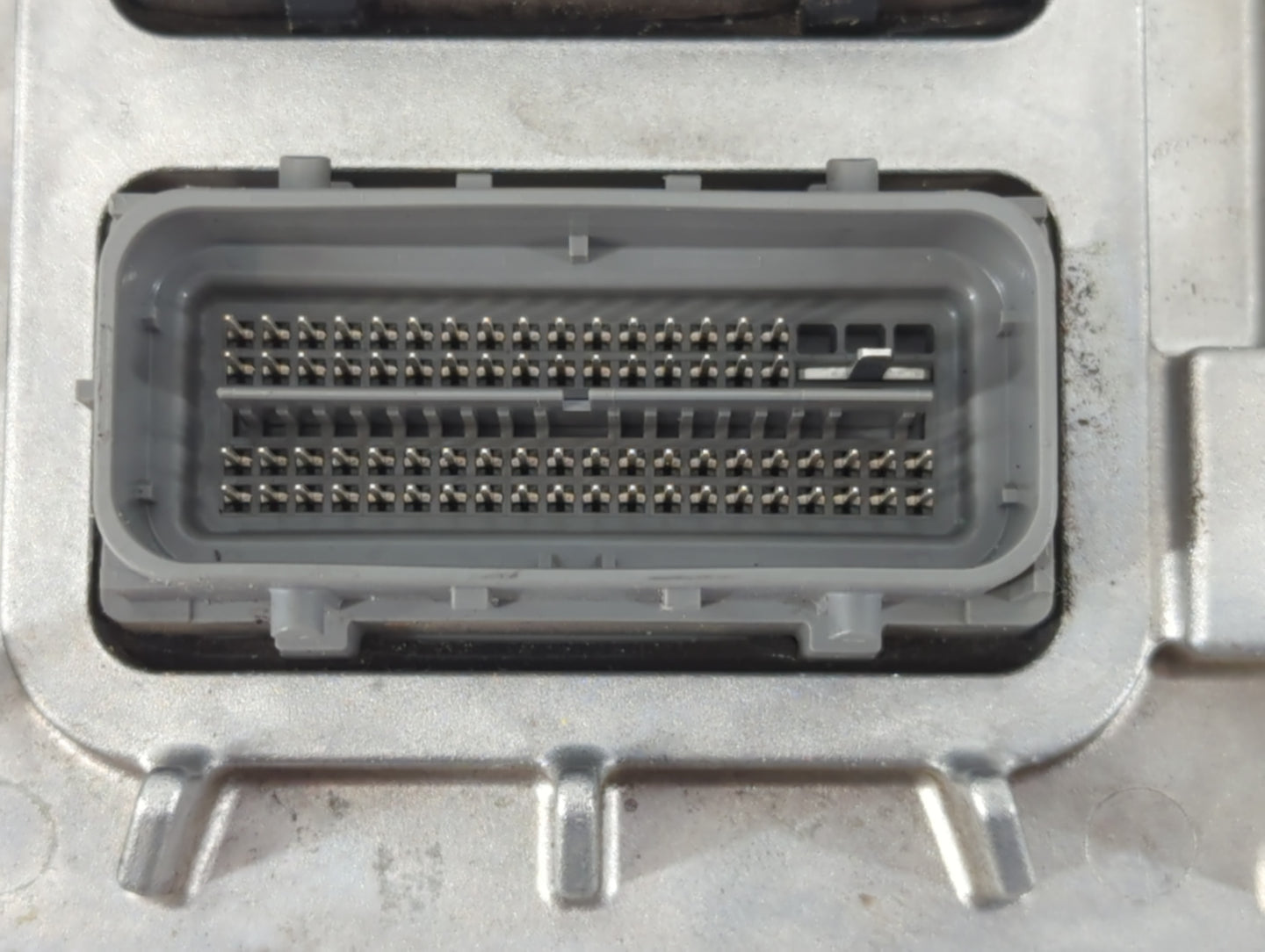 2018-2022 Chevrolet Traverse PCM Engine Control Computer ECU ECM PCU OEM P/N:12726394 Fits Fits 2016 2017 2018 2019 2020 202