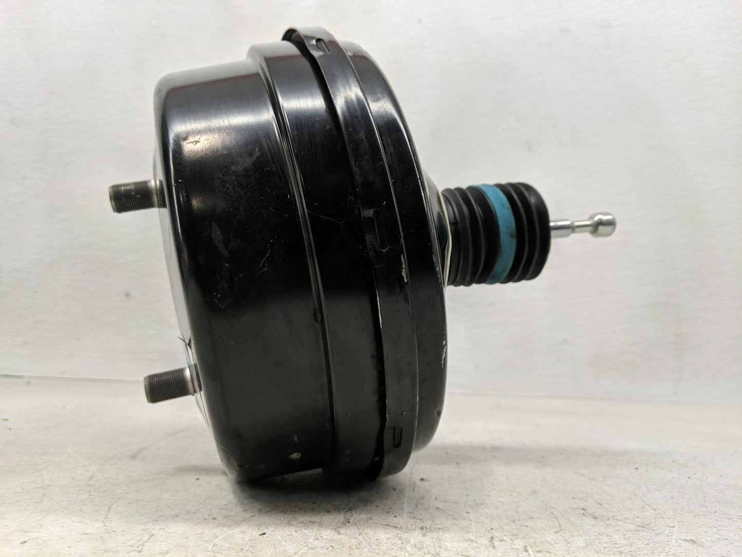 2018-2022 Chevrolet Traverse Power Brake Booster Oem 1310349 - Oemusedautoparts1.com