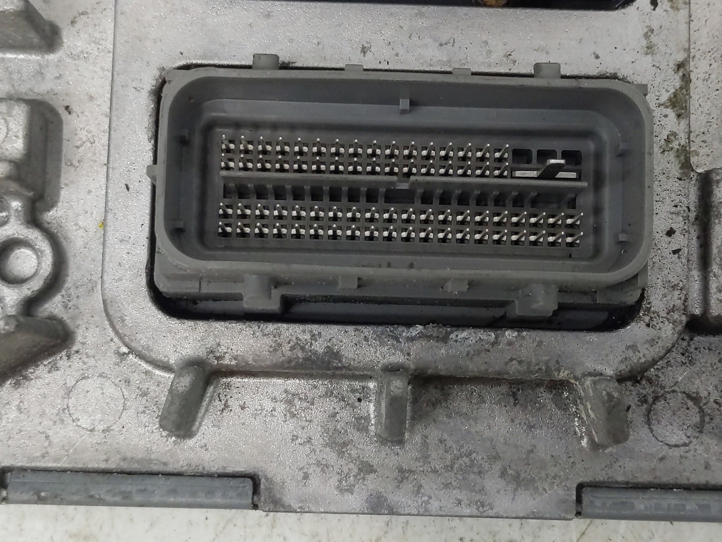 2018-2022 Chevrolet Traverse PCM Engine Control Computer ECU ECM PCU OEM P/N:116833270 12726394 Fits OEM Used Auto Parts - O