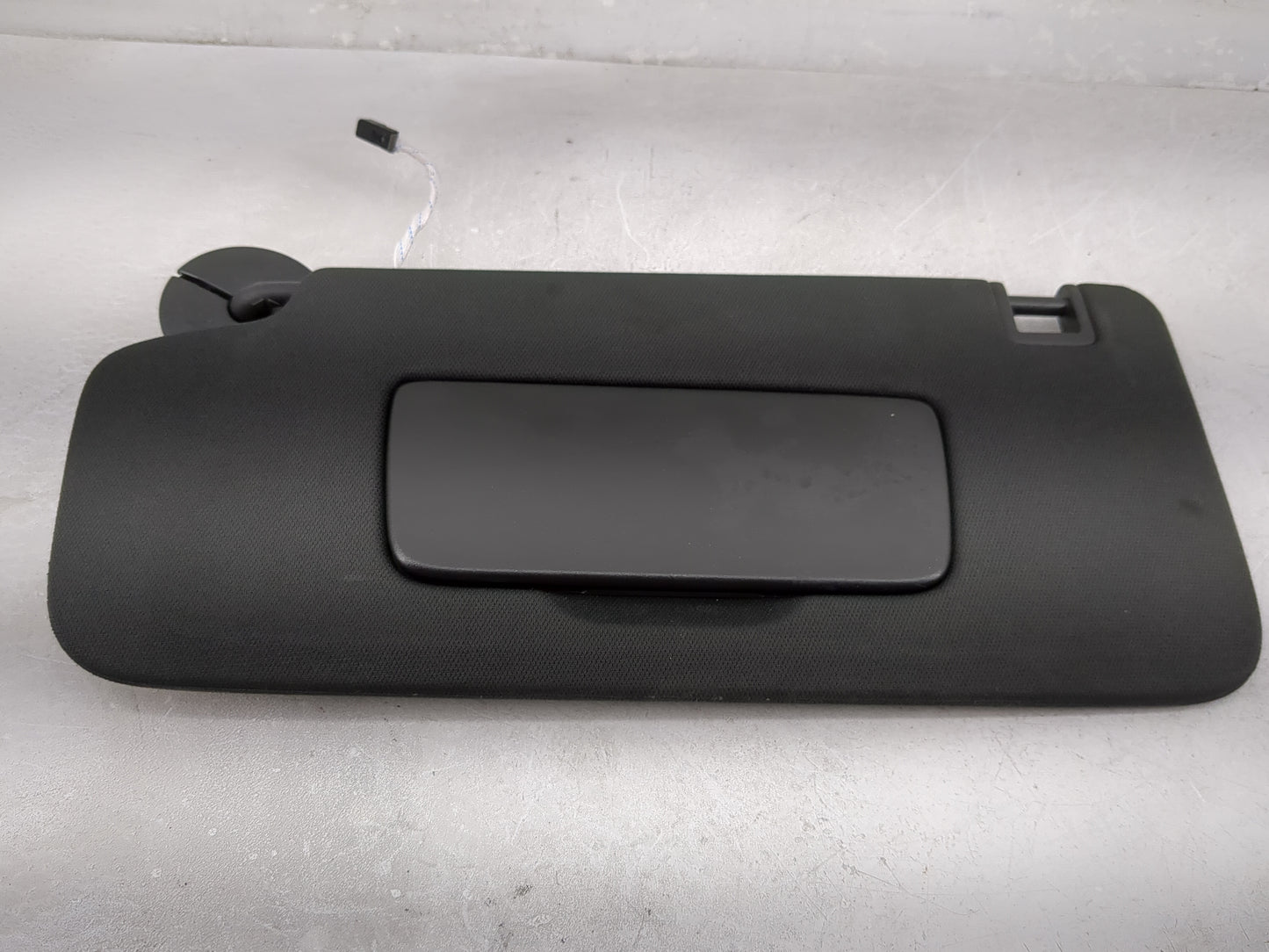 2023 Chevrolet Traverse Sun Visor Shade Replacement Driver Left Mirror Fits Fits 2019 2020 2021 2022 OEM Used Auto Parts - O