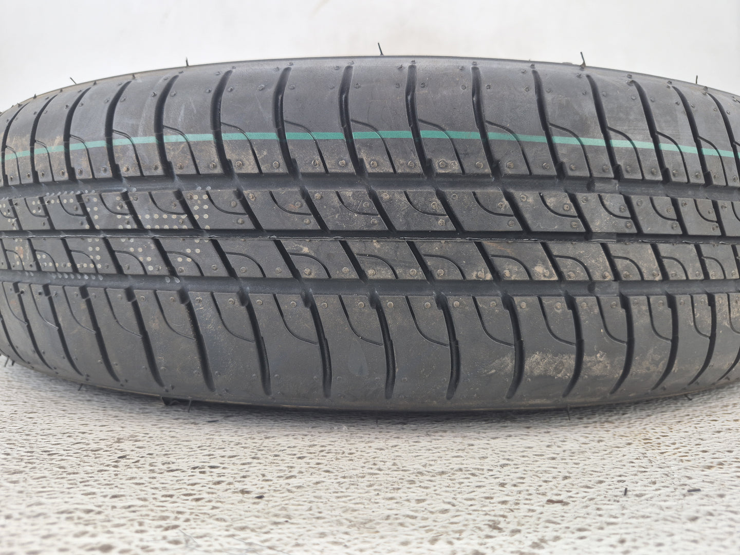 2018-2022 Chevrolet Traverse Spare Donut Tire Wheel Rim Oem Black - Oemusedautoparts1.com